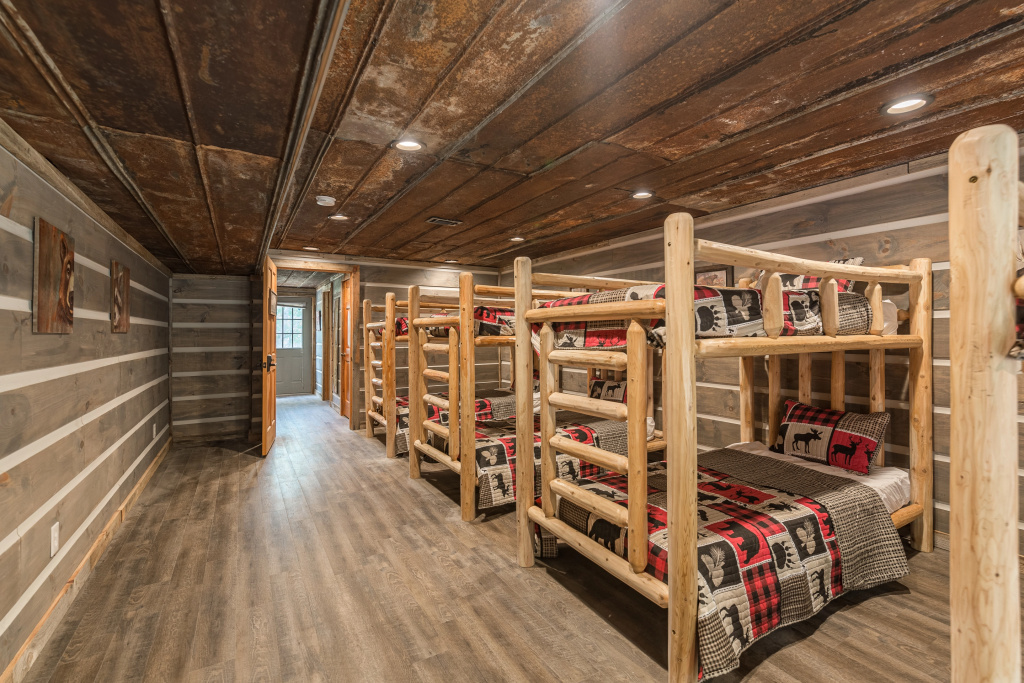 Hand Hewn Hideaway Stunning Gatlinburg Cabin with Hot Tub Table Games and Outdoor Oasis