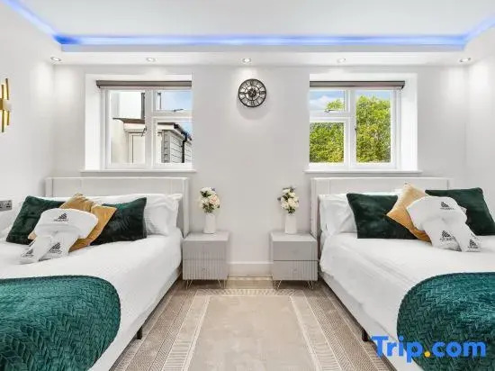 Luxury 1-Bed Apt | 7 Mins to London Eye + Terrace