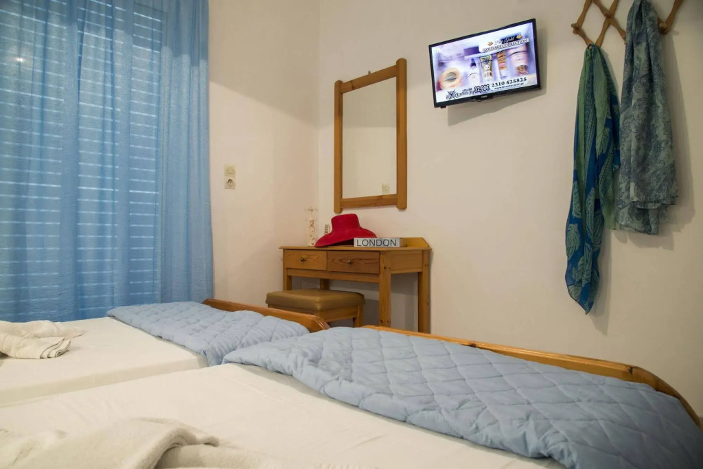 Yiannis Apartments