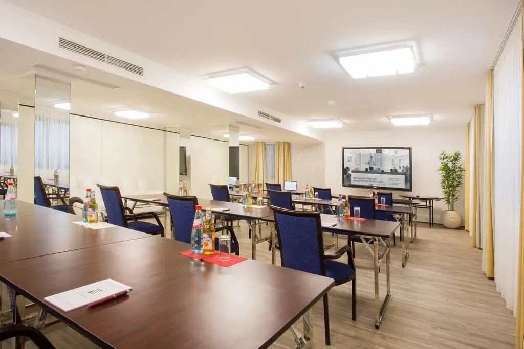 Naam Hotel & Apartments Frankfurt City-Messe Airport
