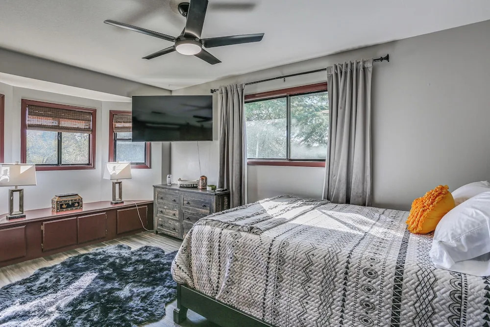 Mountain Home Near Yosemite w/ Well-being Retreat!