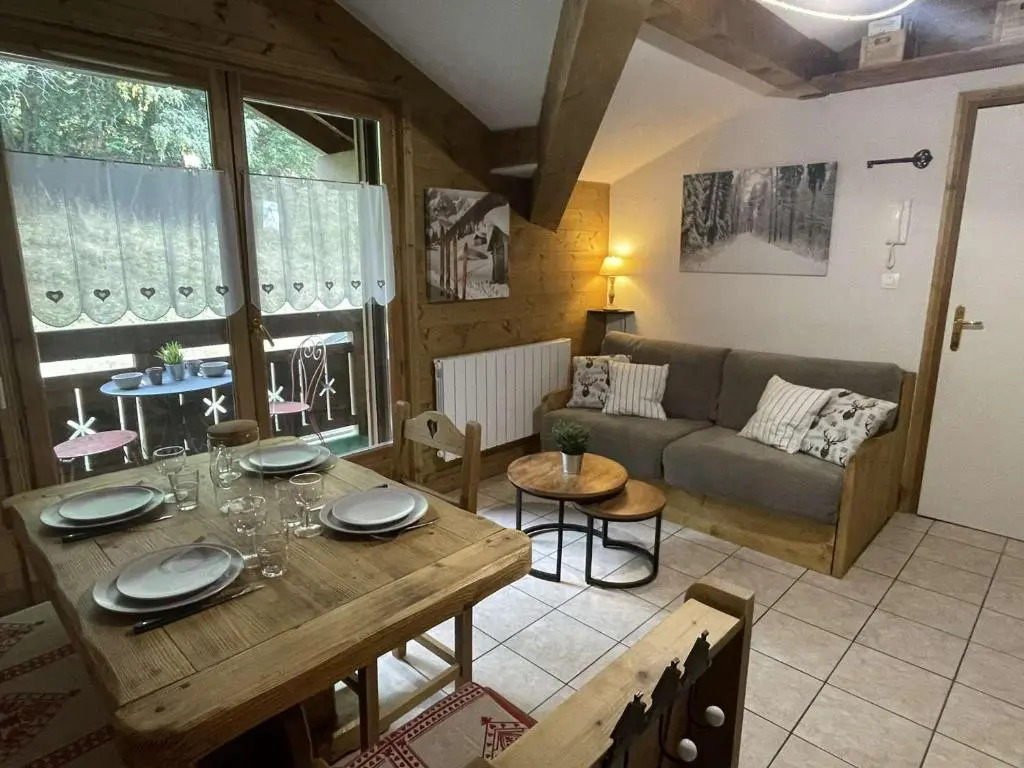 Appartement Praz-sur-Arly, 1 pièce, 6 personnes - FR-1-603-47