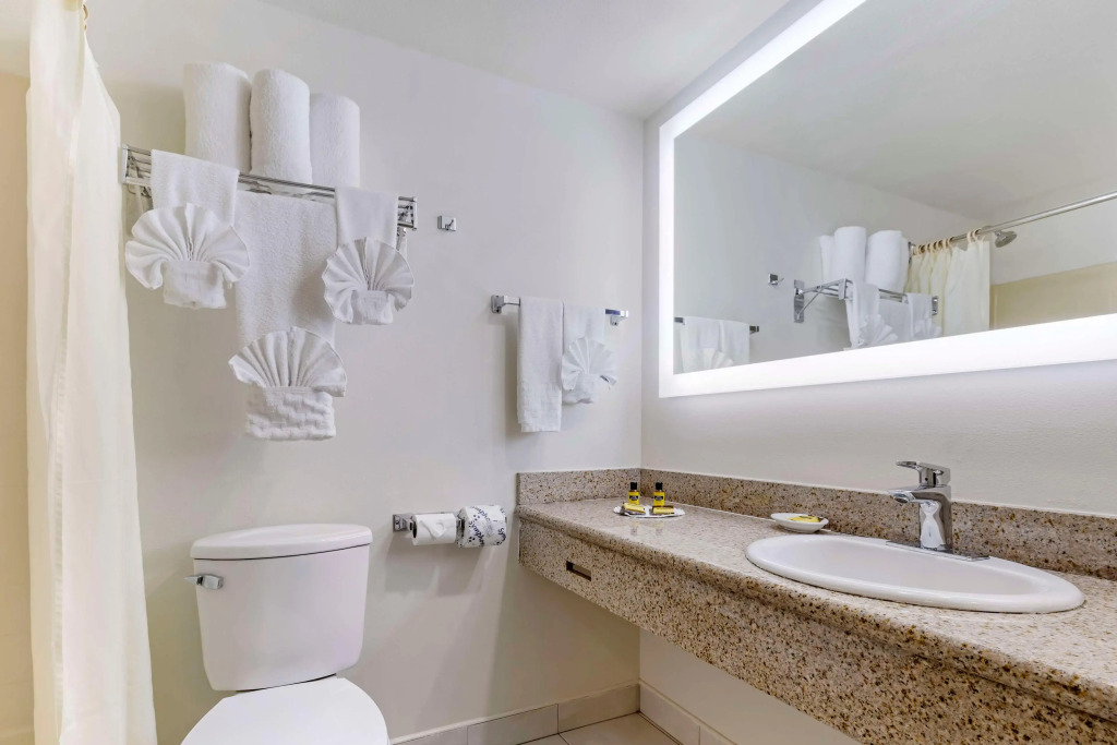 Best Western Plus Palm Desert Resort
