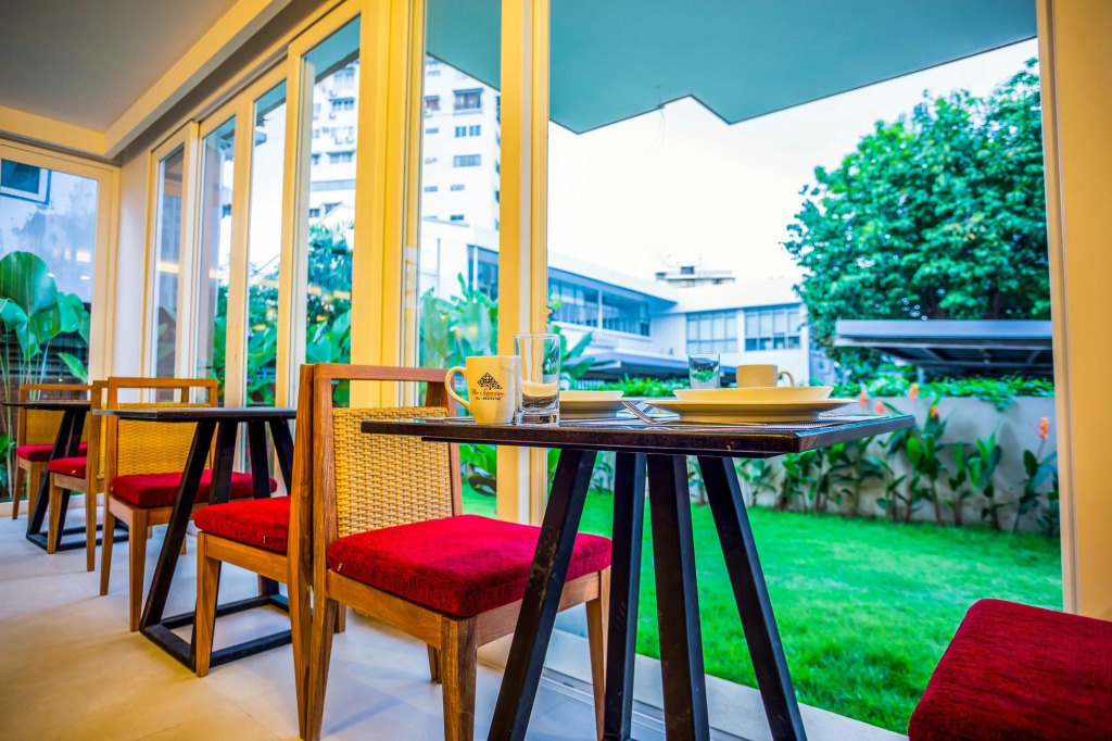 The Signature Hotel @ Thapae
