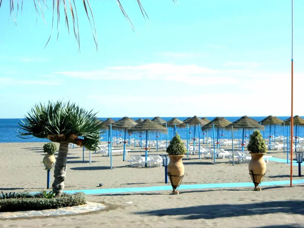 oasis carihuela