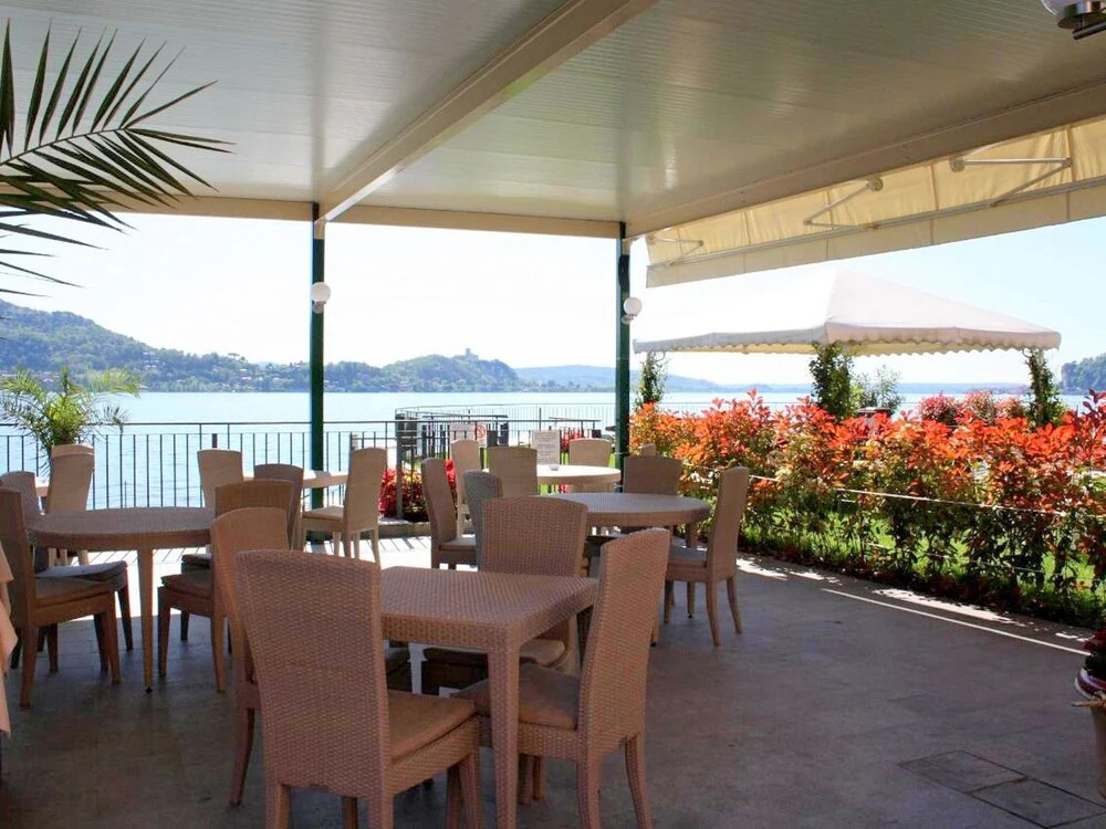 Elegant Apartment in Meina With Lake View