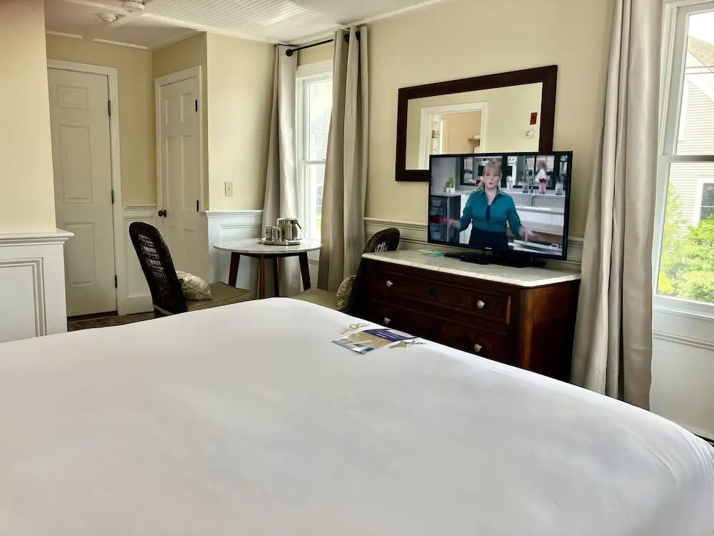 Inn at 7 Central