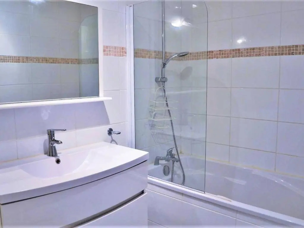 Appartement Bormes-les-Mimosas, 3 pièces, 6 personnes - FR-1-251-6
