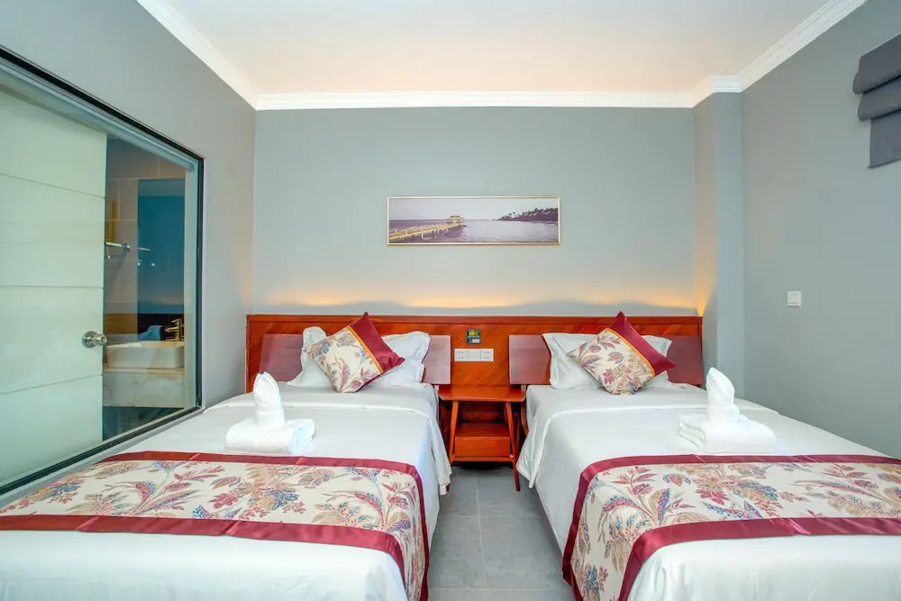 Angkor Zhe Jiang Hotel