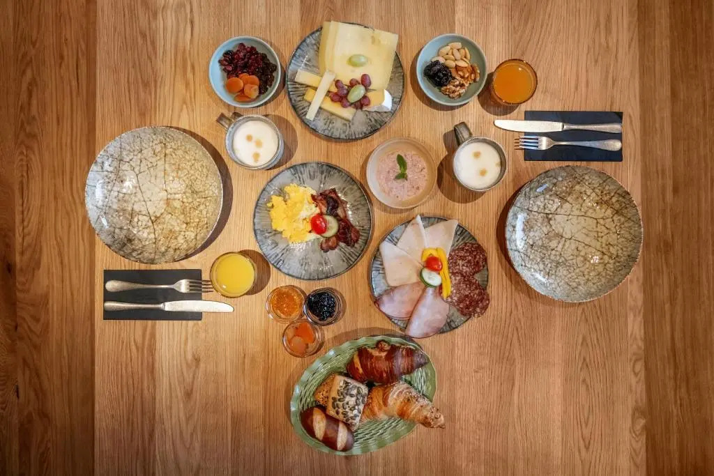 AVES Hotel&Apartment Arosa