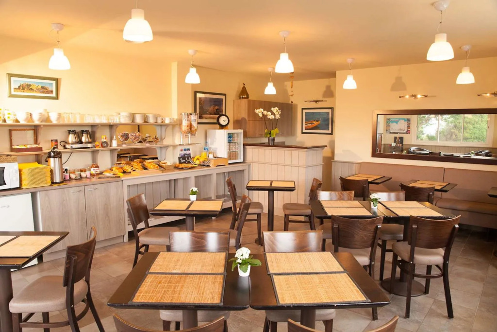 BRIT HOTEL CONFORT Lannion vers Perros-Guirec