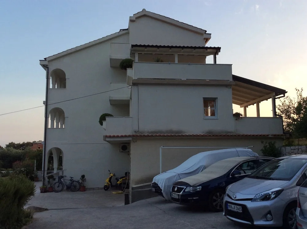 Apartments Petar