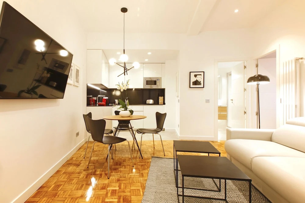 Malasaña Downtown by Madflats Collection