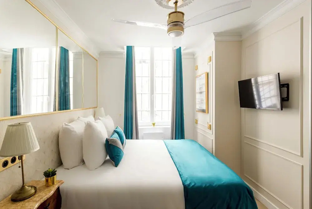 Merveil Luxury Suites - Marais - Martin I-II
