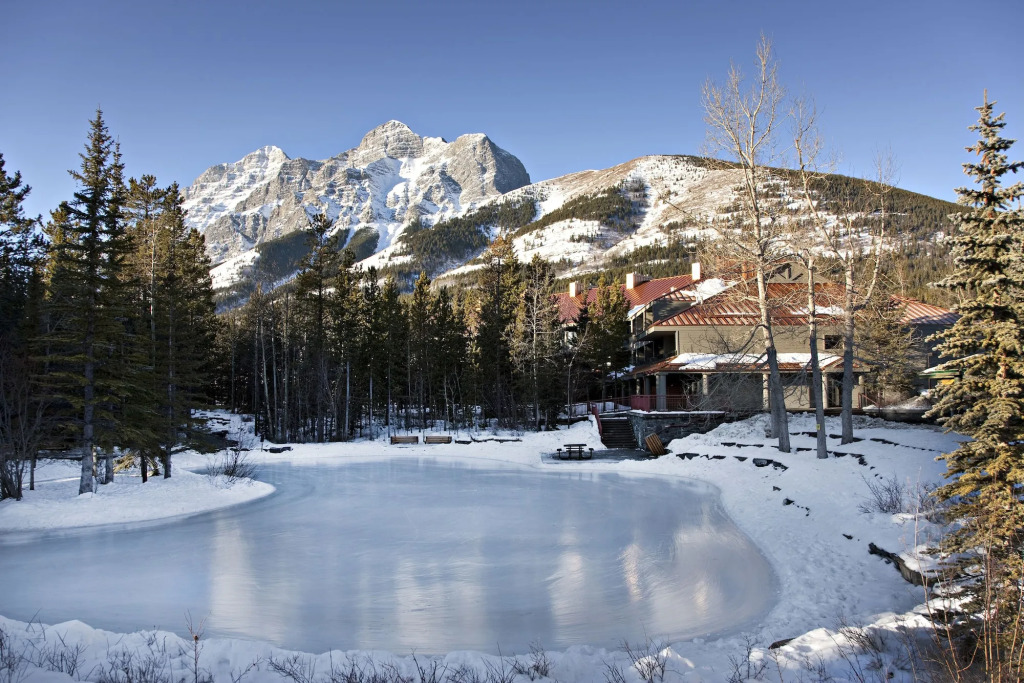 Crosswaters Resort at Kananaskis