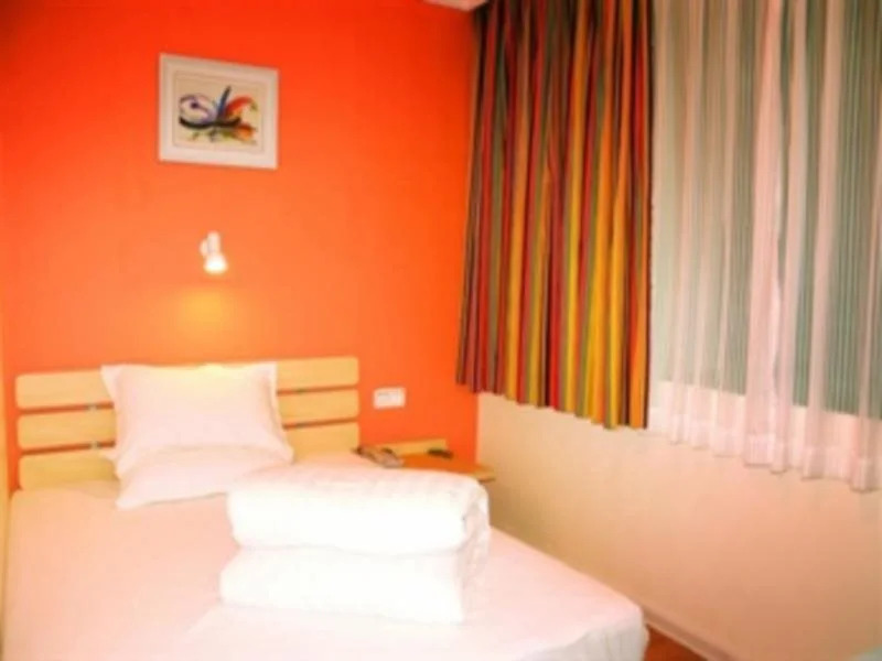7Days Inn Zhangjiajie Huilong Road Pedestrian Street 2nd Branch
