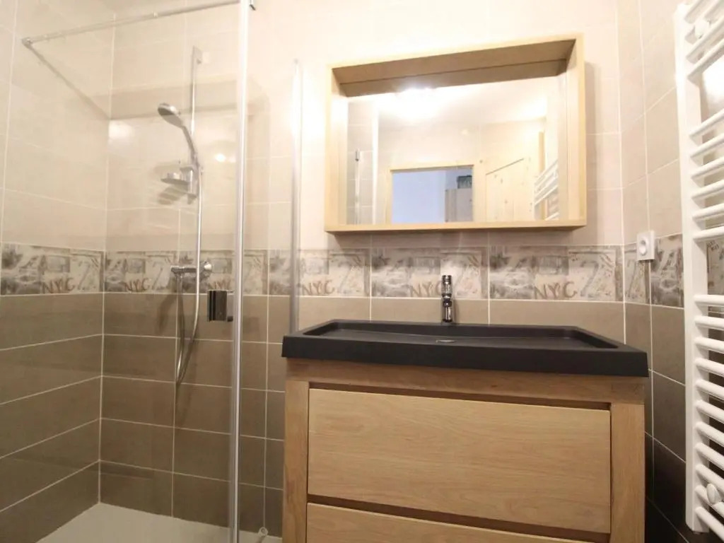 Appartement Lanslebourg-Mont-Cenis, 4 pièces, 8 personnes - FR-1-508-38