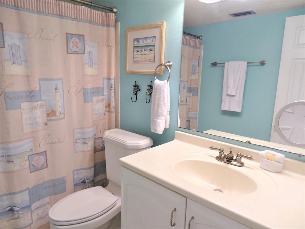 Sunset Royale - 212 2 Bedrooms 2 Bathrooms Apts