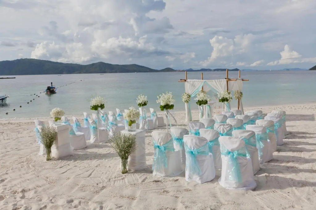 Coral Island Resort