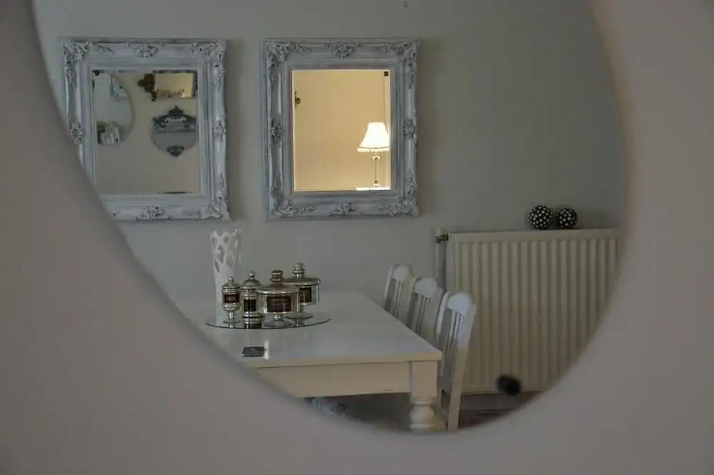 Ammos Luxury Suites