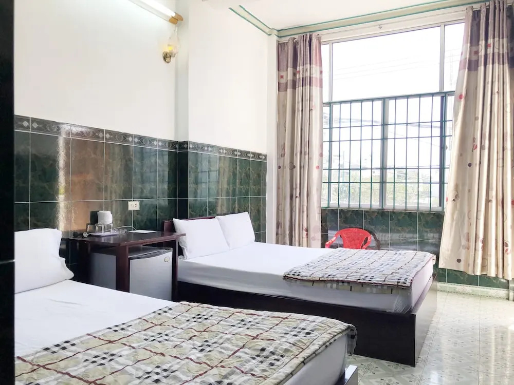 SPOT ON 1112 Thuy Tram Hotel 3
