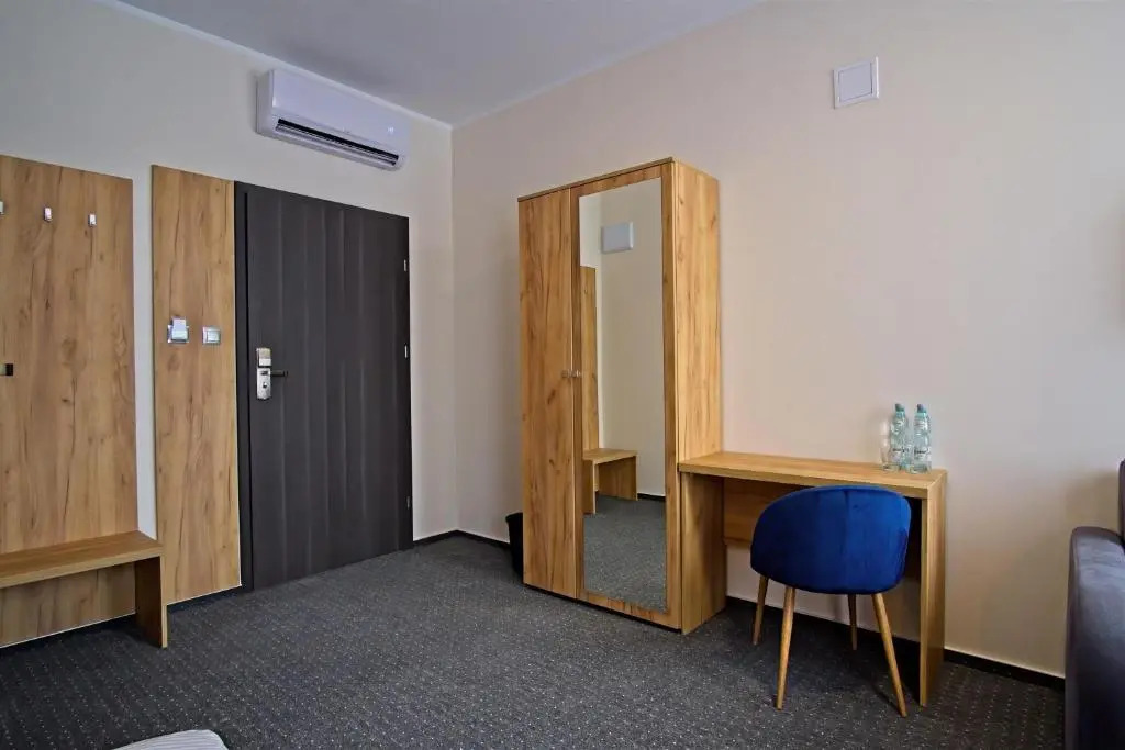 S7 Hotel