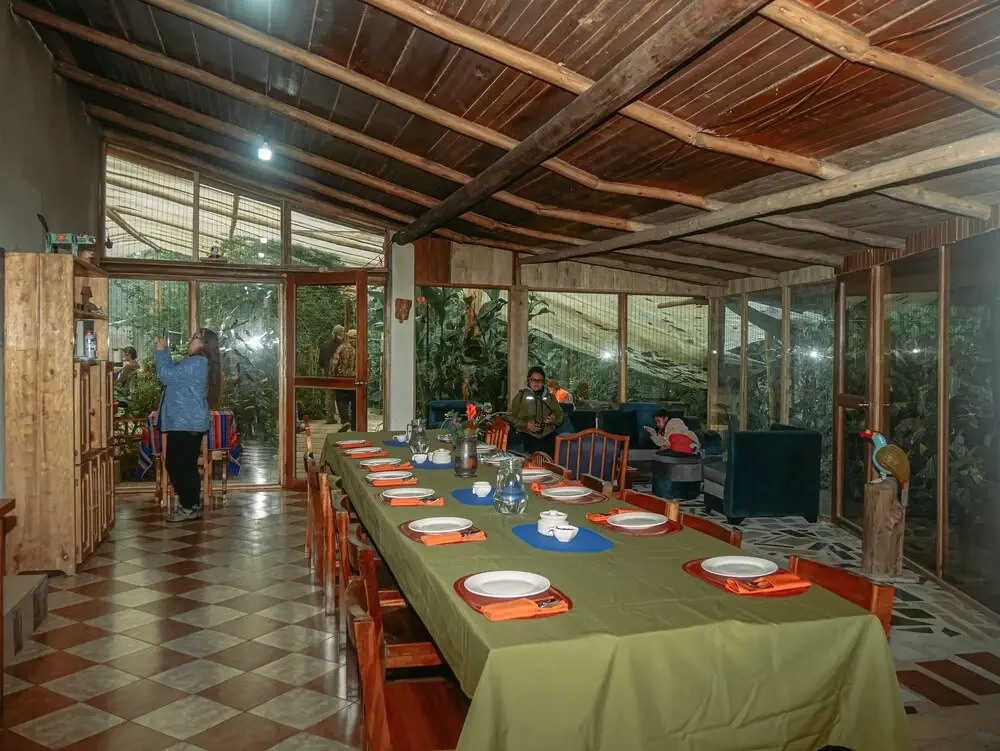 Birdwatchers House y Lodge