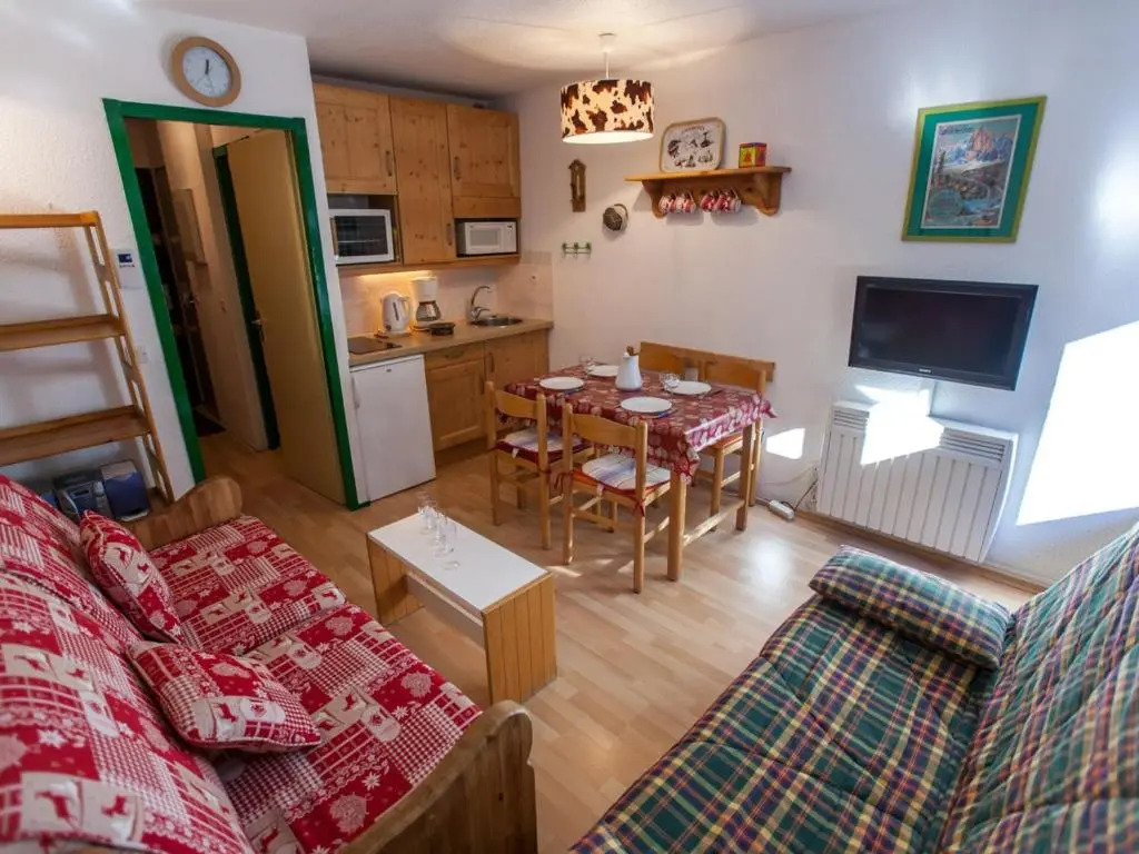 Appartement Chamonix-Mont-Blanc, 1 pièce, 4 personnes - FR-1-517-40
