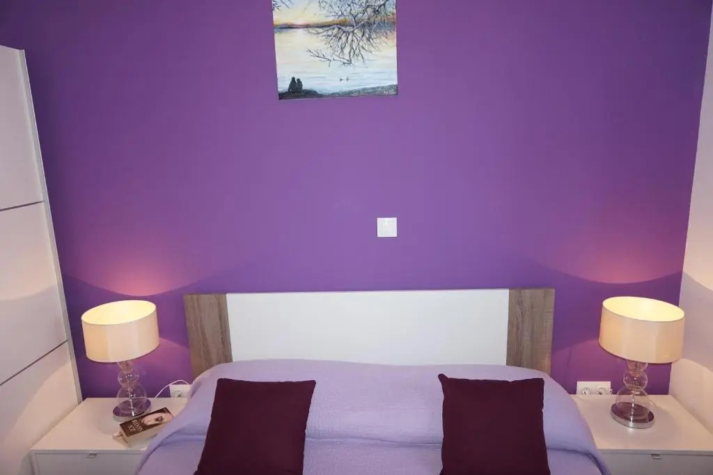 Tomena apartments