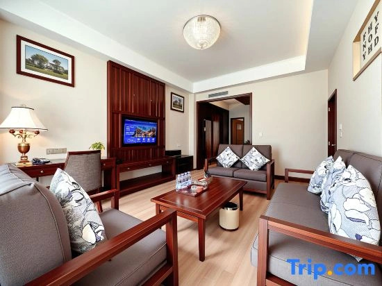 Fall In Love With Nujiang Grand Canyon Hotel