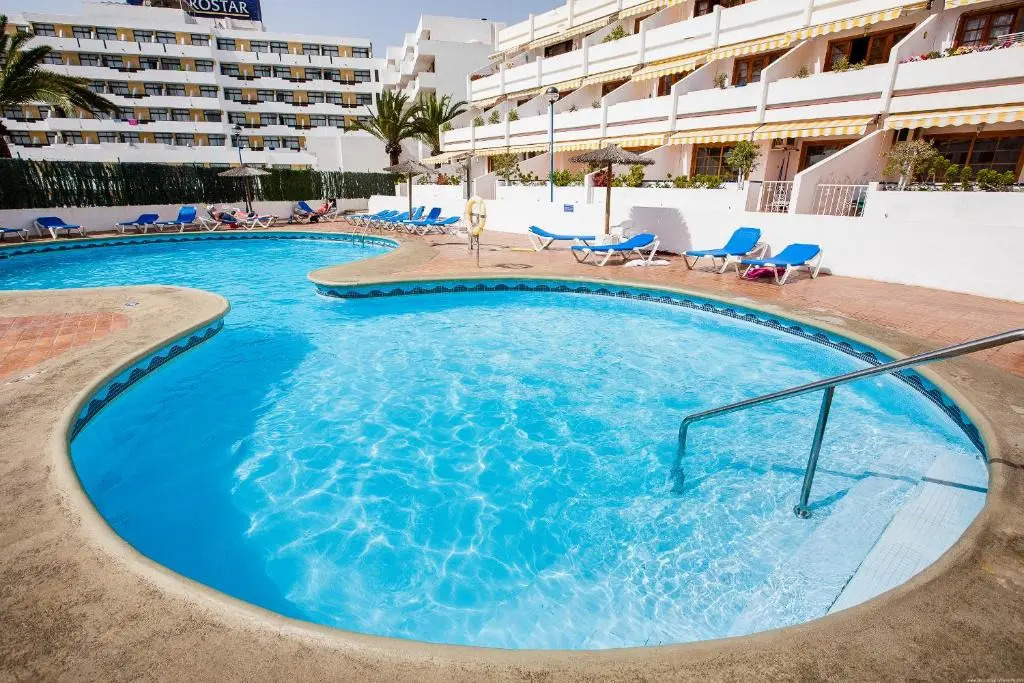 Apartment Avenida de Los Pueblos 16
