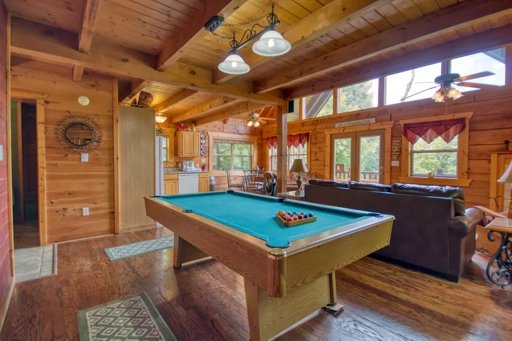 American Dream 142 - One Bedroom Cabin