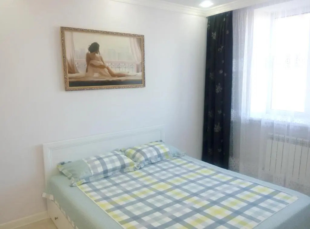 Apartment Beside Ibis Hotel