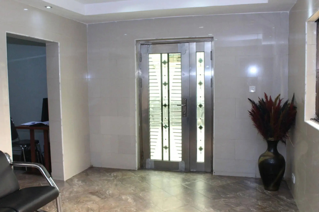 Bluespring Hotel