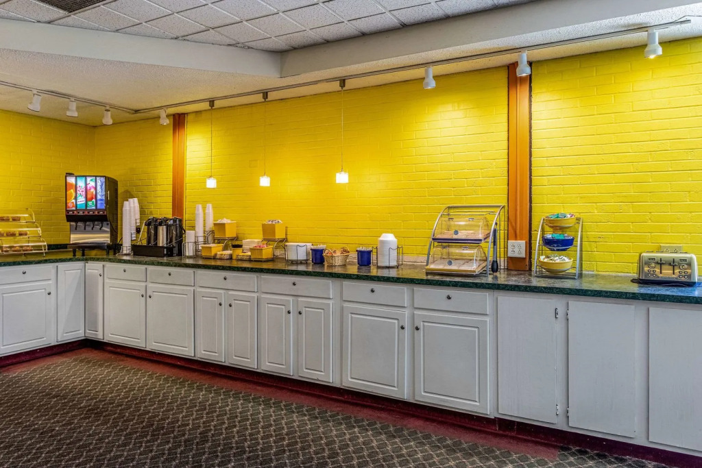 Americas Best Value Inn Fredonia NY