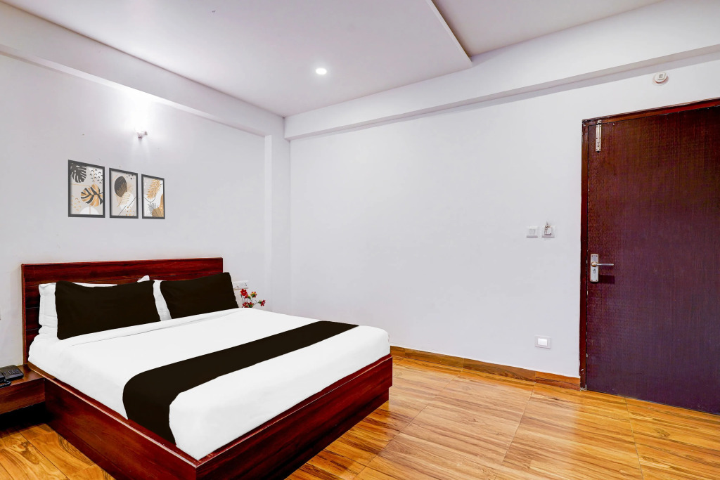 Super Townhouse Whitefield Bangalore