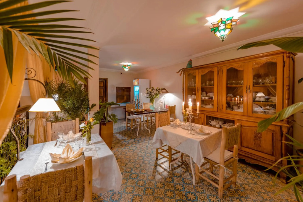 Abelia Riad - 2025 Guest Choice Award