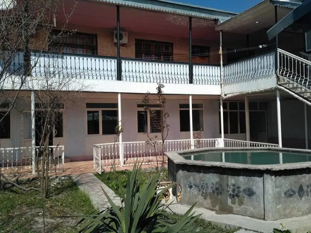 Canal Hostel
