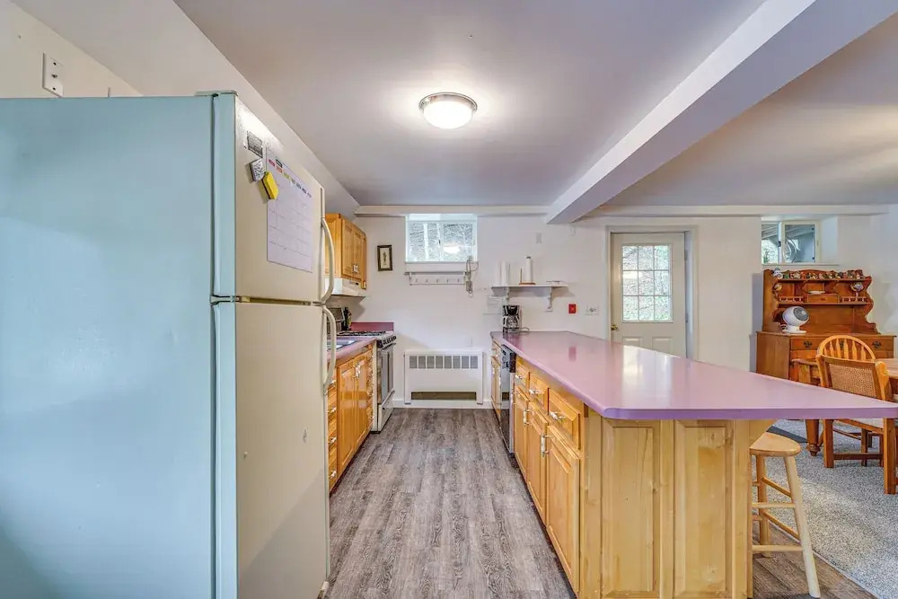 Spacious Ludlow Hideaway < 1 Mi to Okemo Mountain!