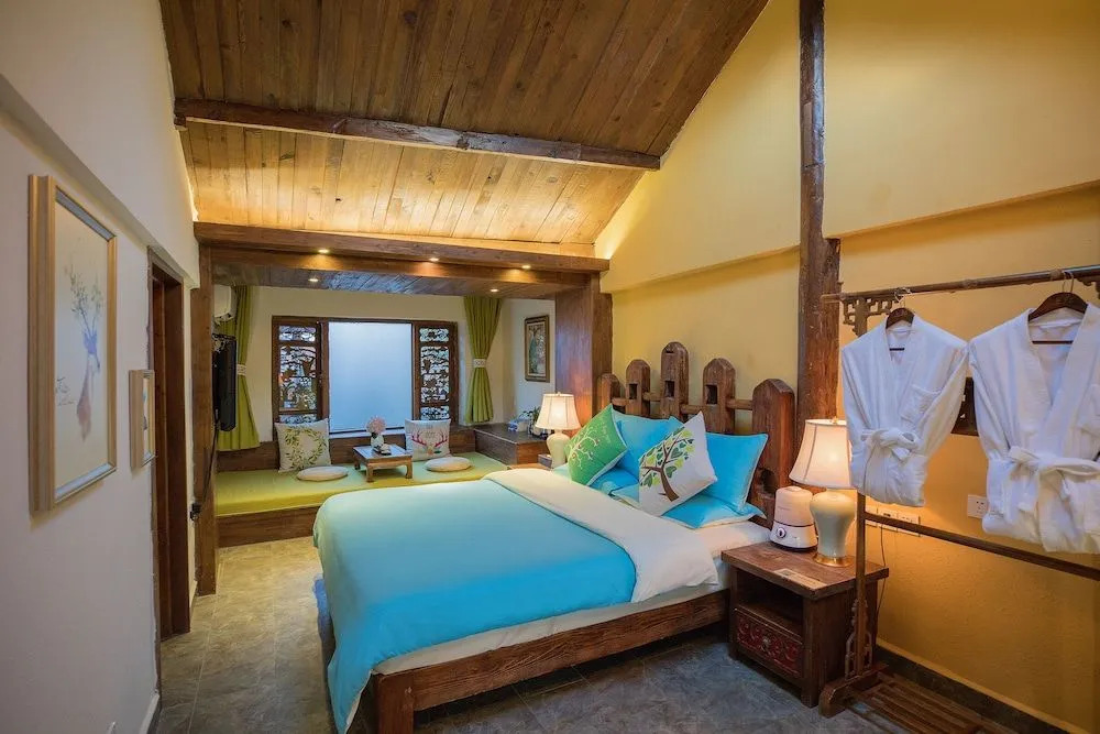Lijiang Mann House