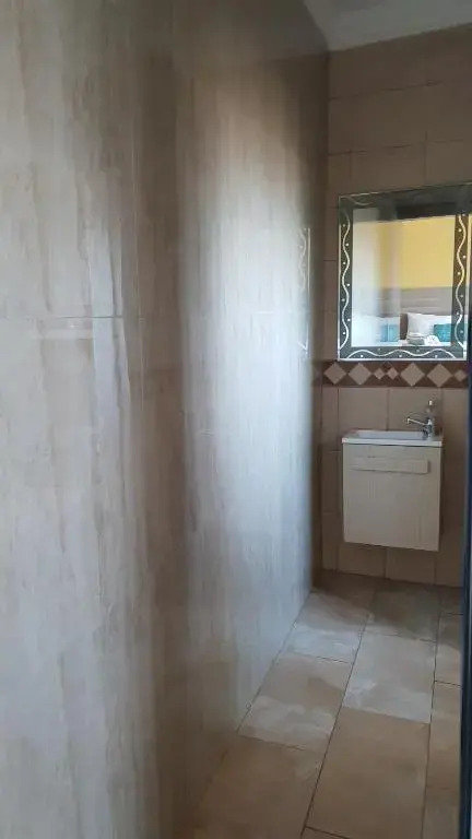 LANGA S COZY GUESTHOUSE