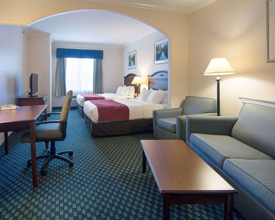 Comfort Suites Tomball Medical Center
