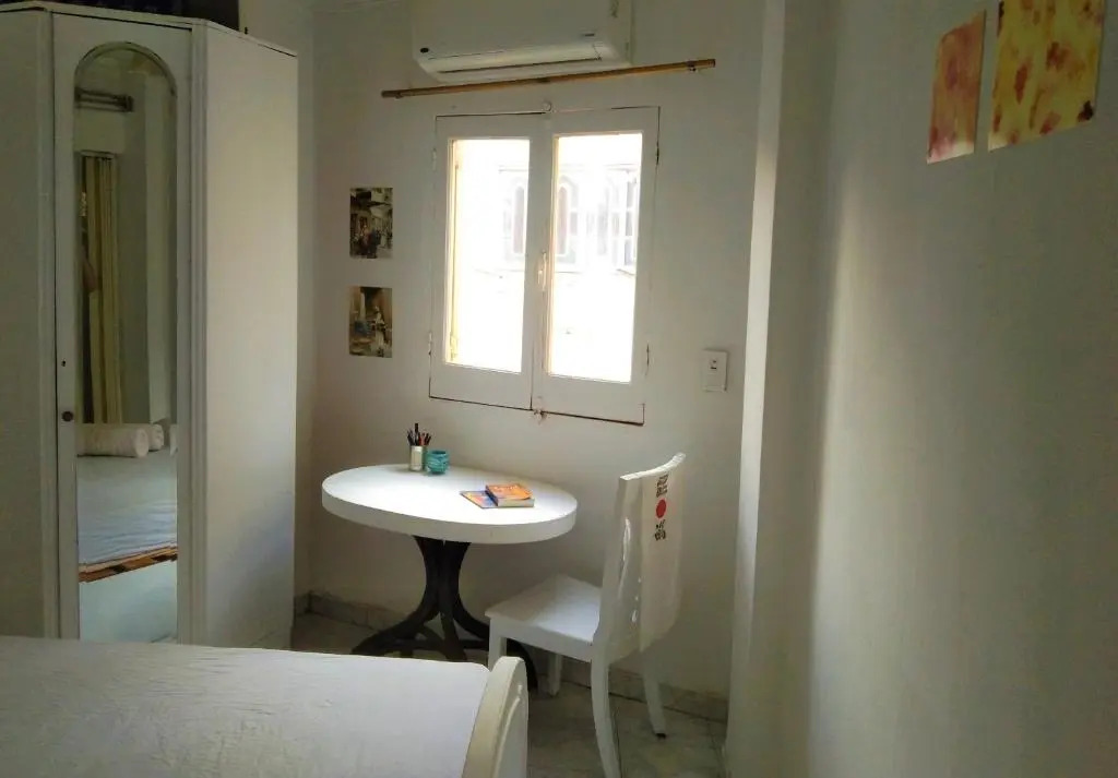 Lovely double room with AC in Downtown