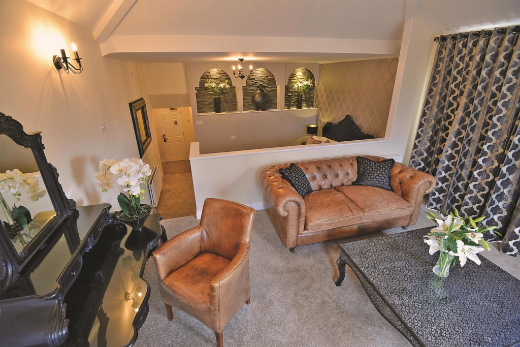 Lakes Hotel & Spa