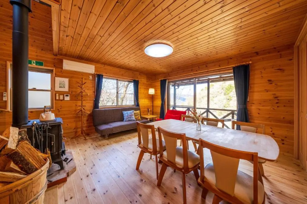 Suite Villa Minami-Atamigaoka