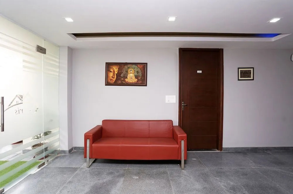 OYO 23659 Faris Residency