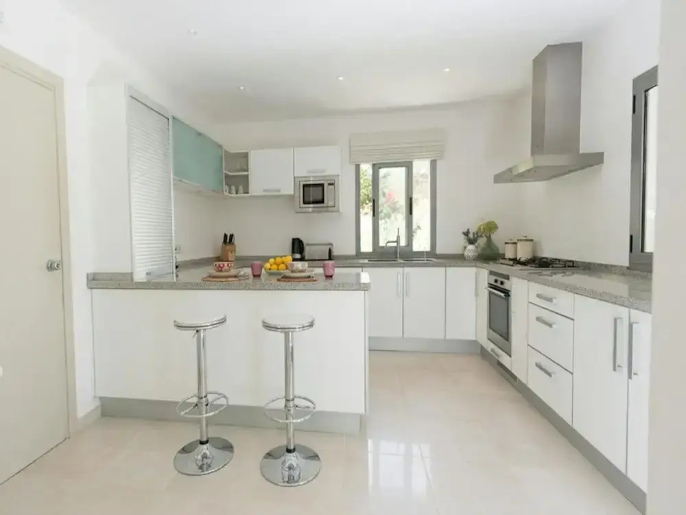 Villa in Porroig with Stunning Sea Views
