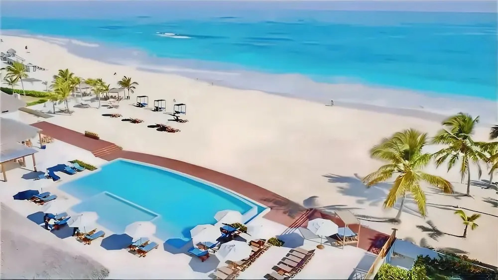 Cana Rock Pool View Punta Cana