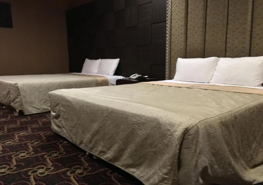 Her Home Spa Motel Douliu