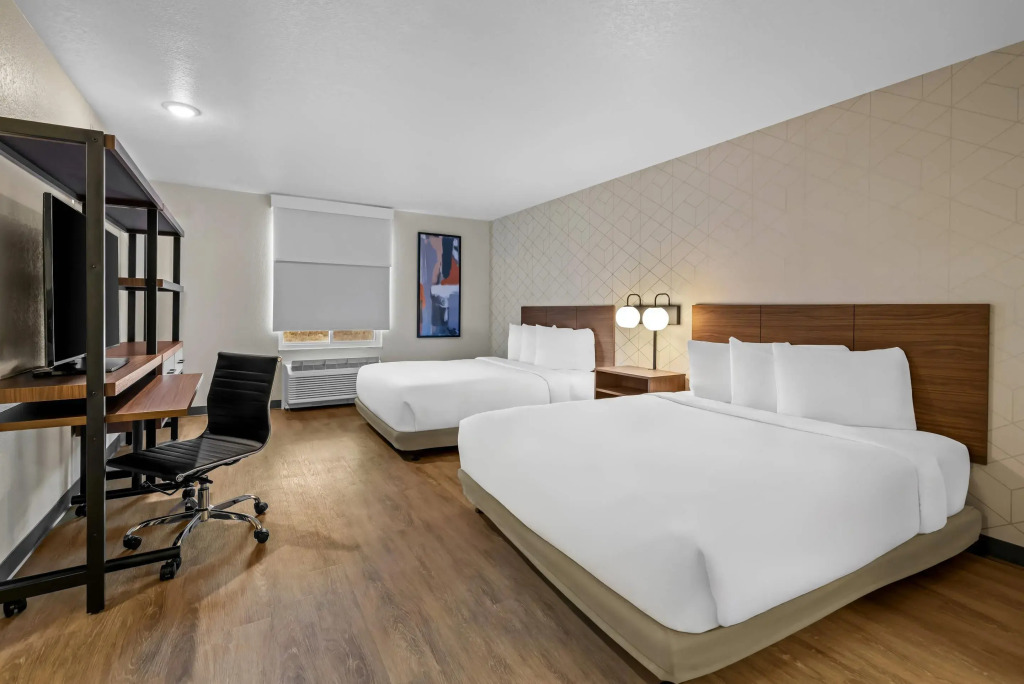 Everhome Suites Rochester Greece